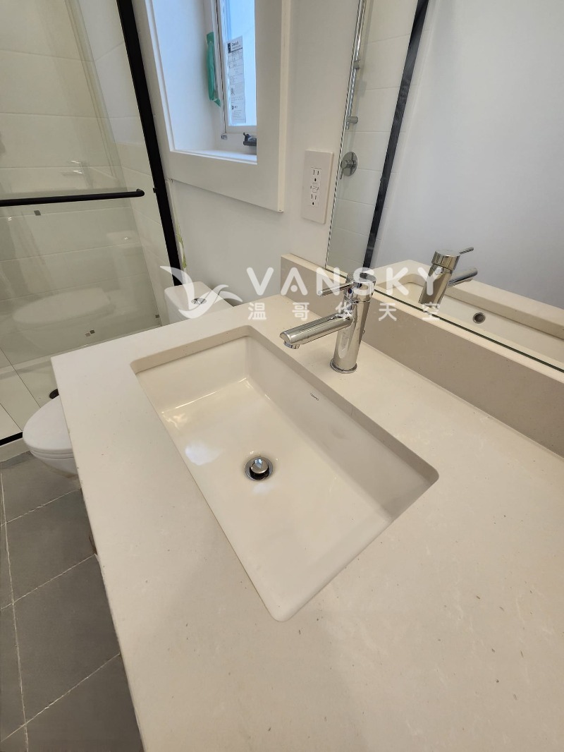 250925215242_Laneway - Bathroom1.jpg